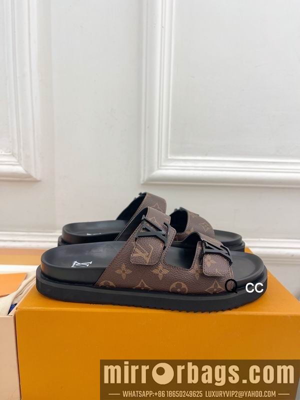 LV Replica Shoes LV sz36-44 XC0403