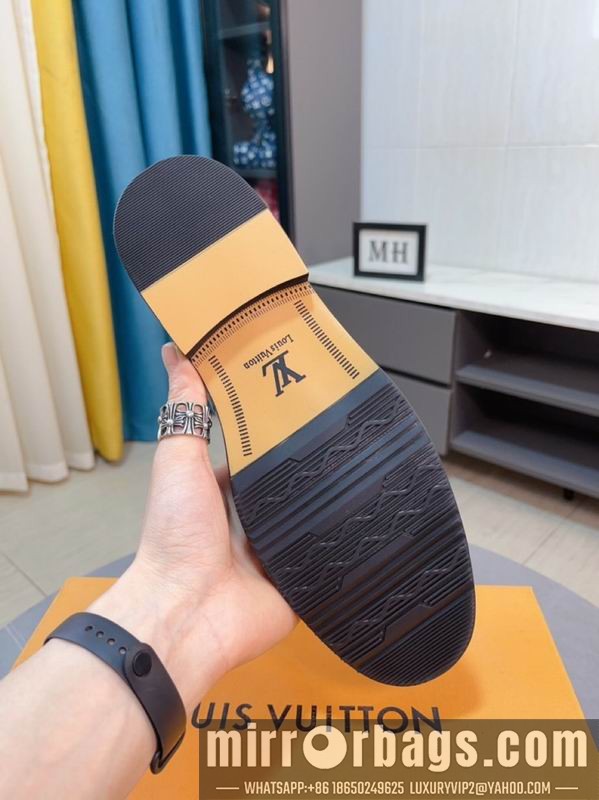 LV Replica Shoes LV sz38-44 mnf0430