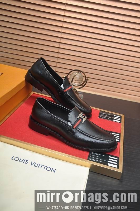 LV Replica Shoes LV sz38-45 mnf0563