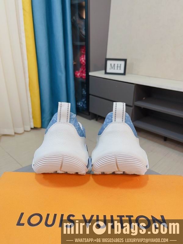LV Replica Shoes LV sz38-44 mnf0360