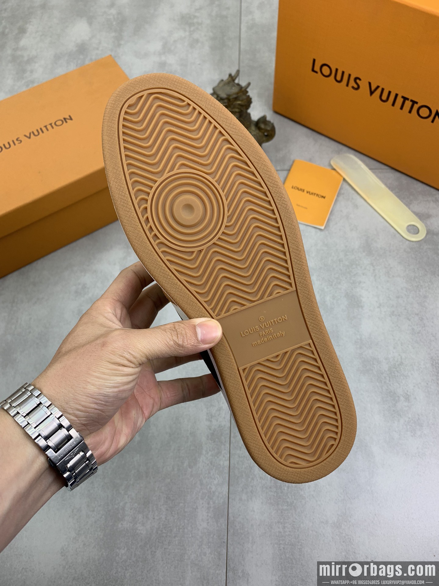LV Replica Shoes LV sz38-44 mnf0301