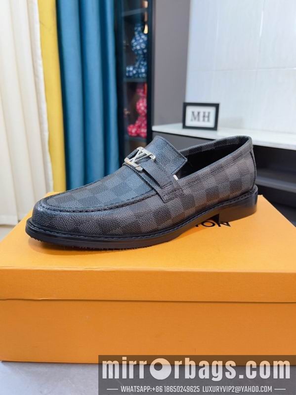 LV Replica Shoes LV sz38-44 mnf0170