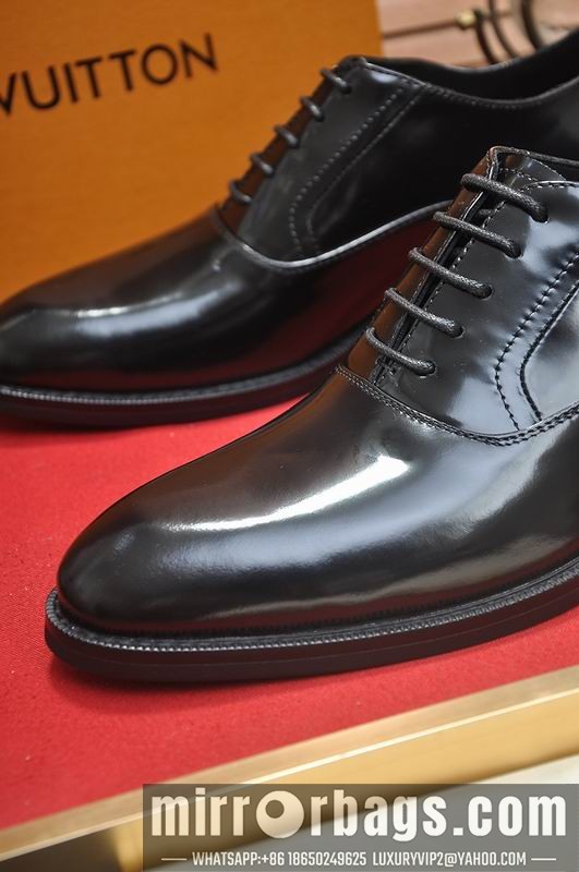 LV Replica Shoes LV sz38-45 mnf0664