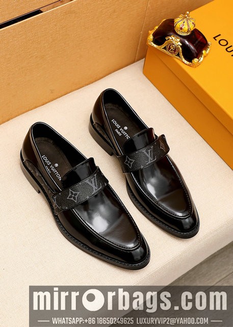 LV Replica Shoes22521163 SZ 38-44