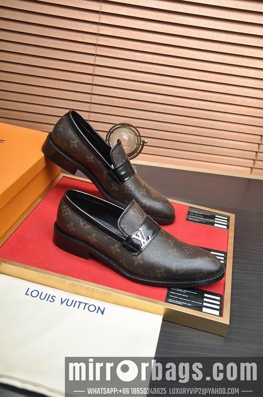 LV Replica Shoes LV sz38-45 mnf0748