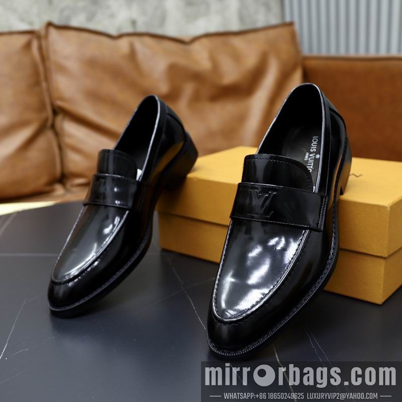 LV Replica Shoes LV sz38-45 mnf0641