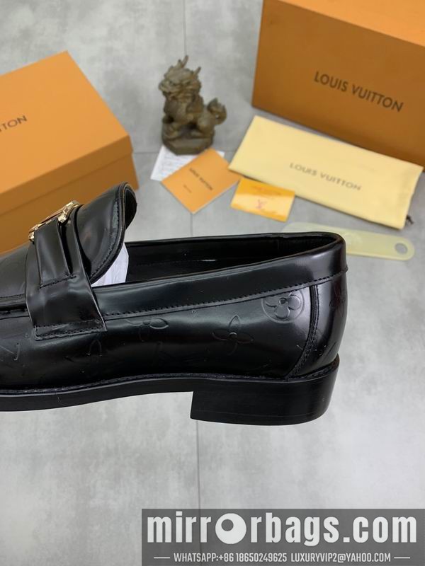 LV Replica Shoes LV sz38-45 mnf0402