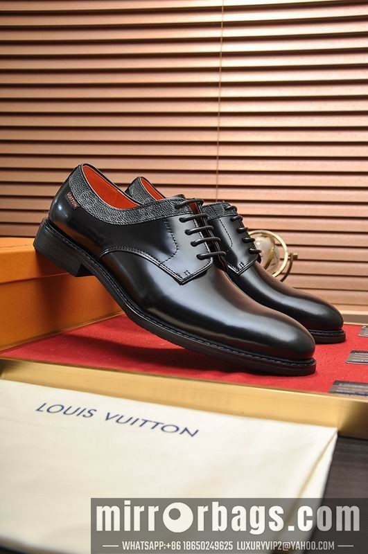 LV Replica Shoes LV sz38-45 mnf0701