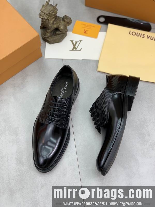 LV Replica Shoes LV sz38-45 mnf0313