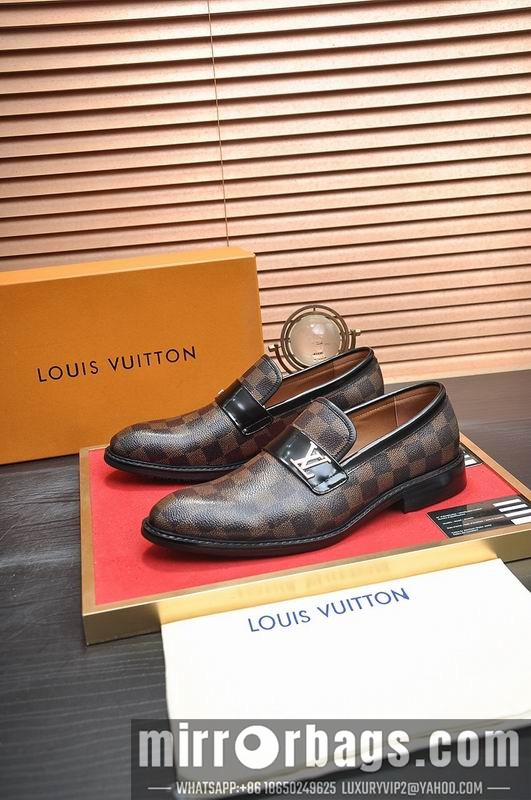 LV Replica Shoes LV sz38-45 mnf0747