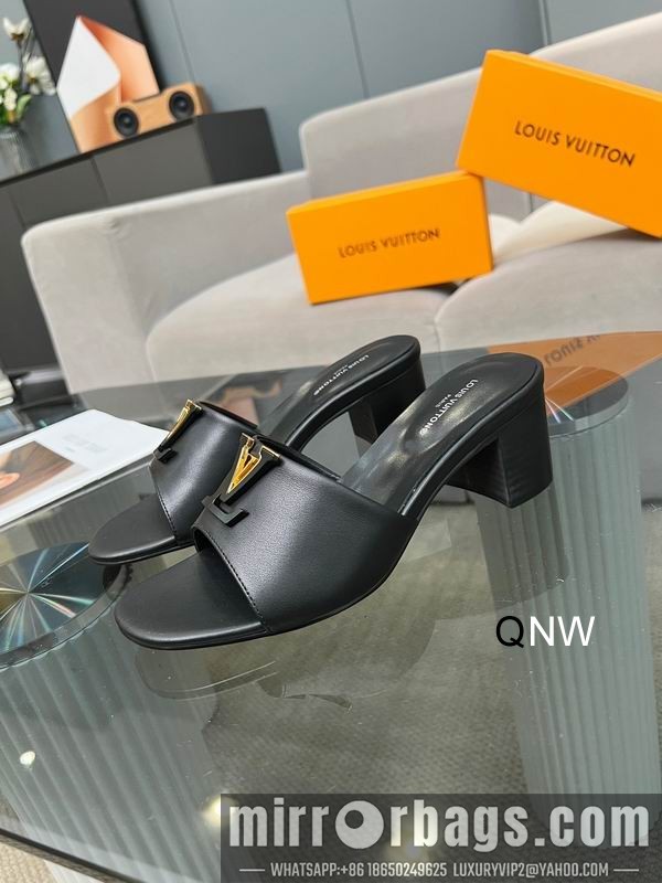 LV Replica Shoes LV sz35-40 WN0501