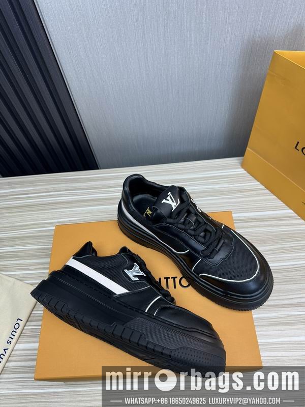 LV Replica Shoes LV sz38-44 mnf0182