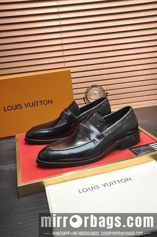 LV Replica Shoes LV sz38-45 mnf0557