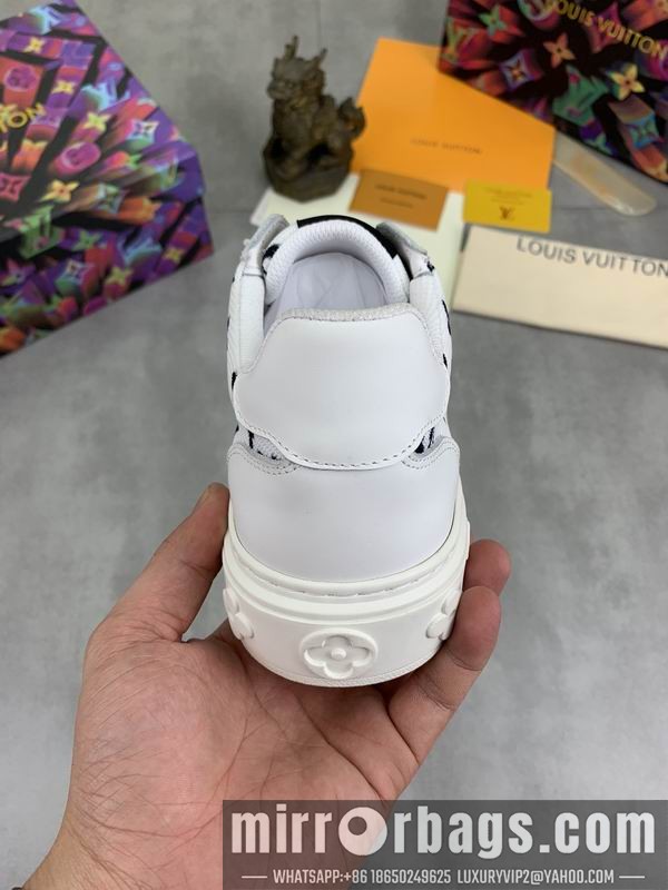LV Replica Shoes LV sz38-44 mnf1003