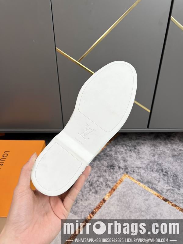 LV Replica Shoes LV sz38-45 mnf0108
