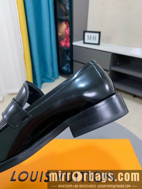 LV Replica Shoes LV sz38-44 mnf0131