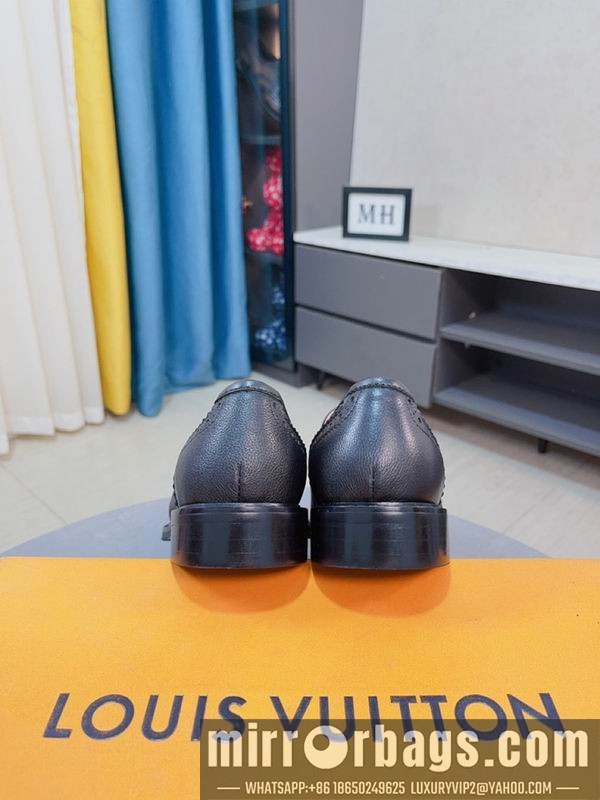 LV Replica Shoes LV sz38-45 mnf0231