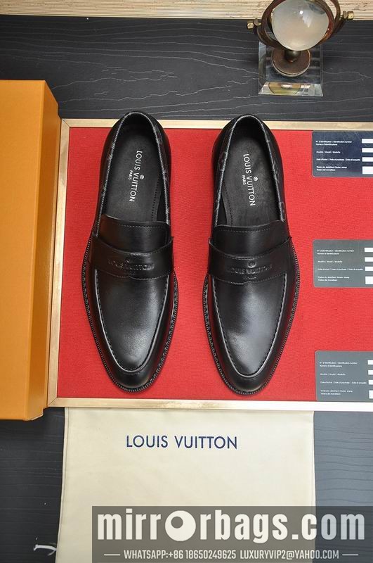 LV Replica Shoes LV sz38-45 mnf0554