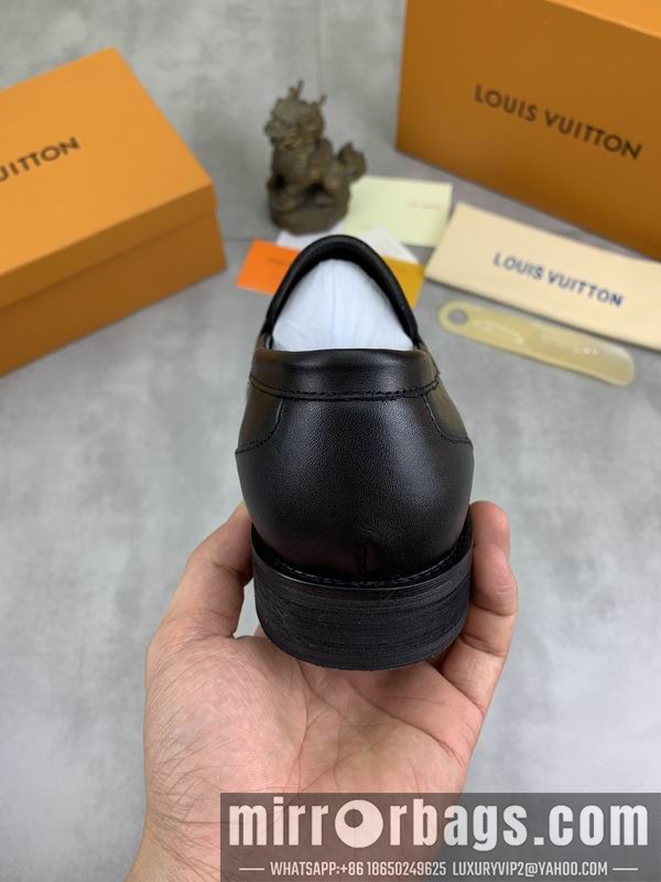 LV Replica Shoes LV sz38-44 mnf24