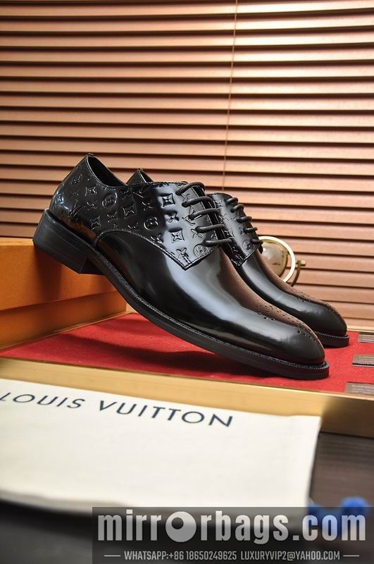 LV Replica Shoes LV sz38-45 mnf0534