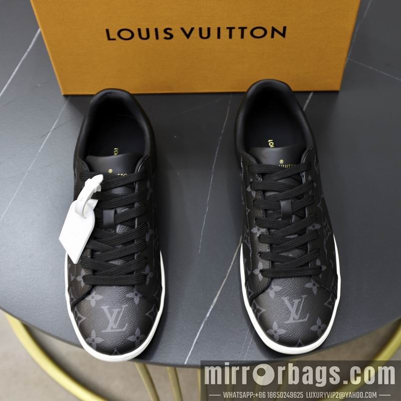 LV Replica Shoes LV sz38-45 mnf0609