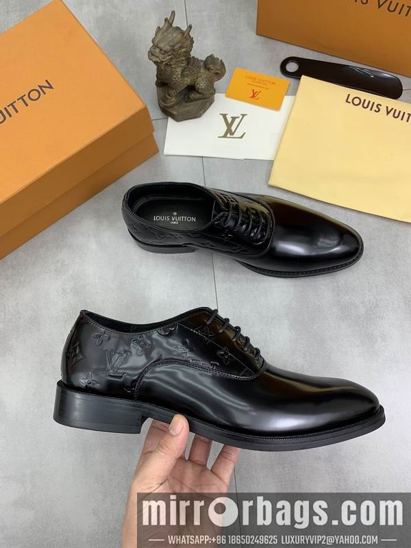 LV Replica Shoes LV sz38-45 mnf0310