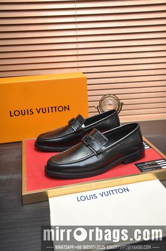 LV Replica Shoes LV sz38-45 mnf0755