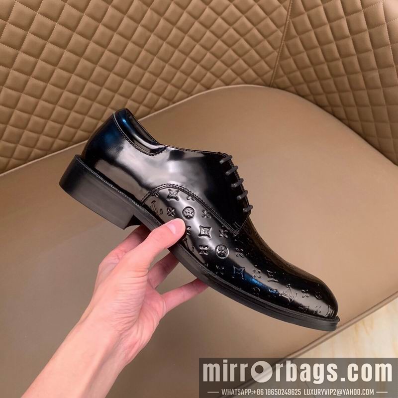 LV Replica Shoes LV sz38-45 mnf0442