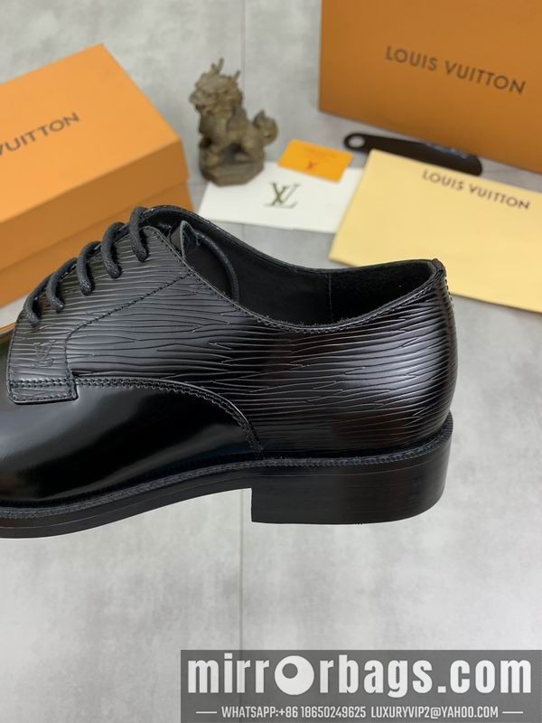 LV Replica Shoes LV sz38-45 mnf0313