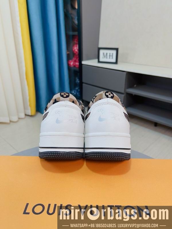 LV Replica Shoes LV sz38-44  mnf1008