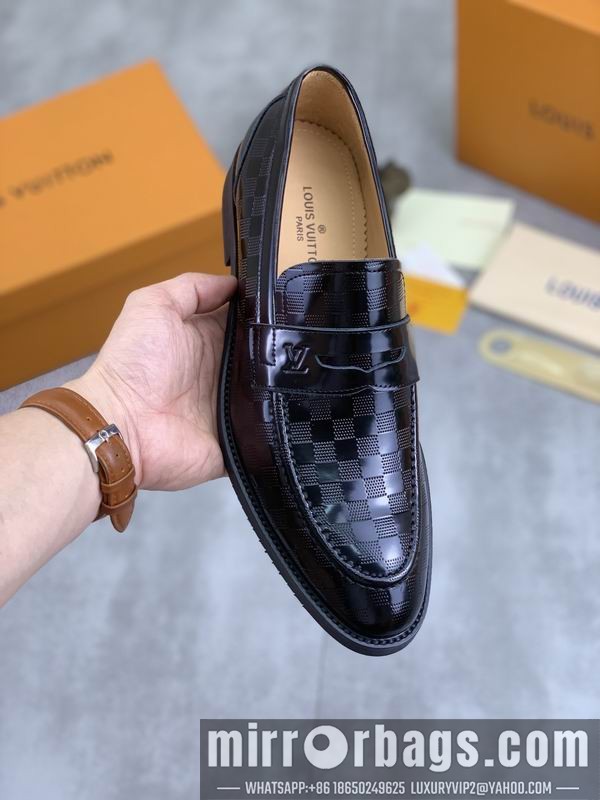 LV Replica Shoes LV sz38-44 mnf25