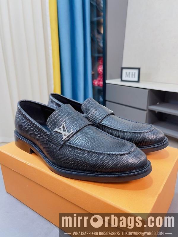 LV Replica Shoes LV sz38-45 mnf0227