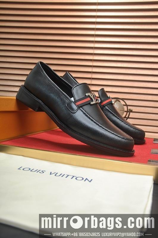 LV Replica Shoes LV sz38-45 mnf0563