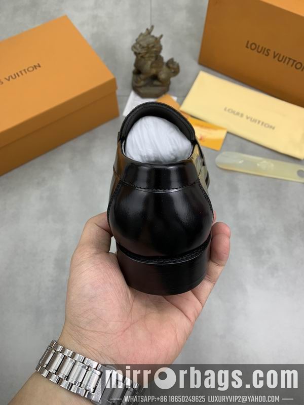 LV Replica Shoes LV sz38-45 mnf0407