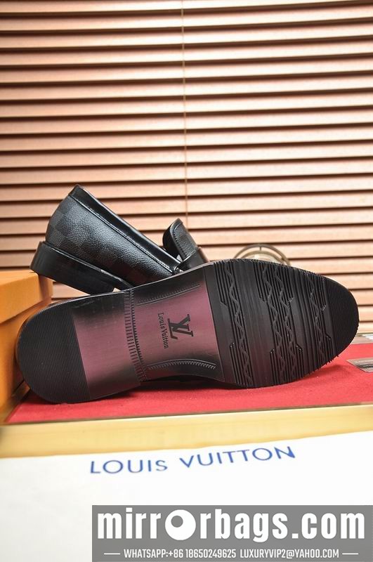 LV Replica Shoes LV sz38-45 mnf0747