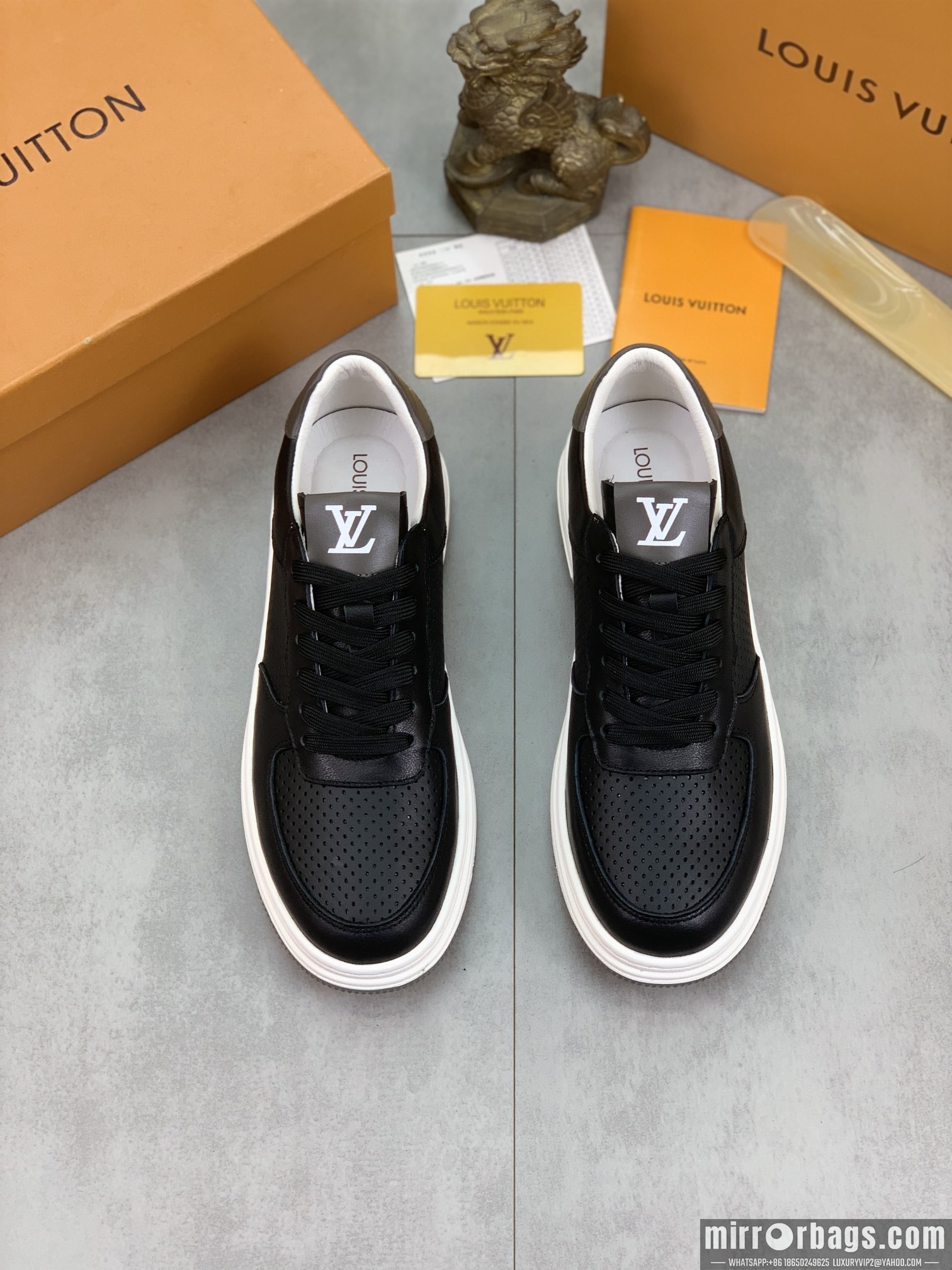LV Replica Shoes LV sz38-44 mnf0302