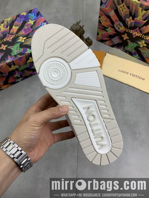 LV Replica Shoes LV sz38-44 mnf0174