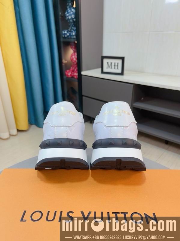 LV Replica Shoes LV sz38-44 mnf0731