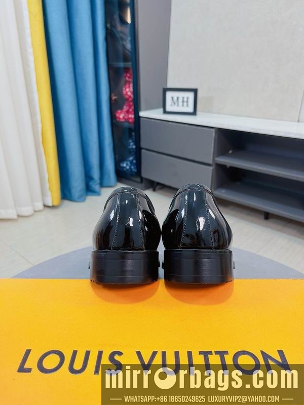 LV Replica Shoes LV sz38-45 mnf0545