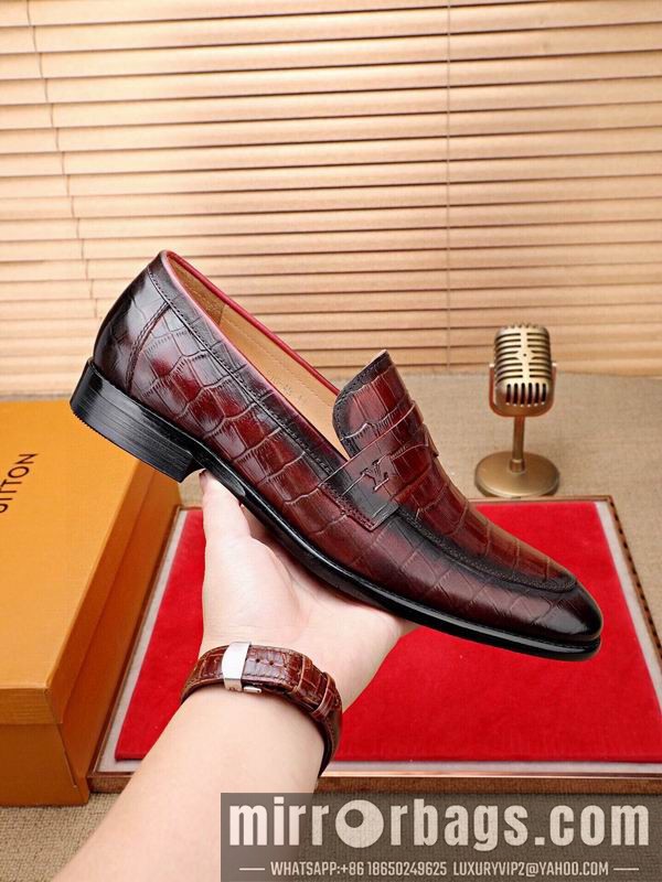 LV Replica Shoes LV sz38-44 mnf0473