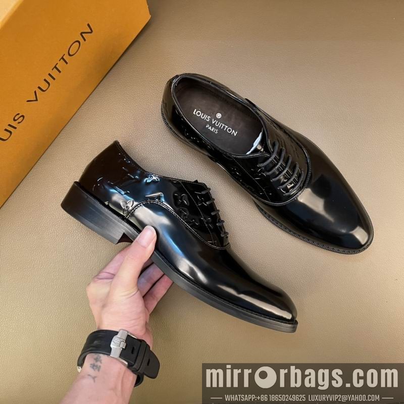 LV Replica Shoes LV sz38-45 mnf0441