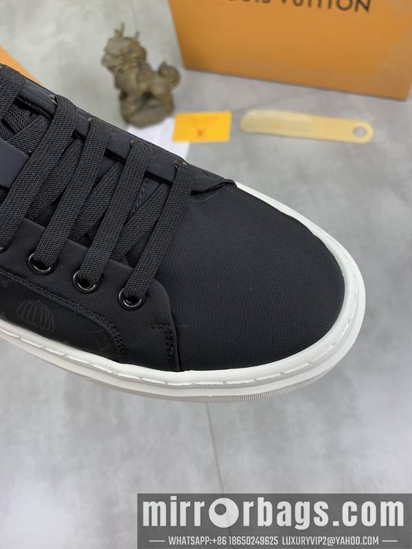 LV Replica Shoes LV sz38-44 mnf0503
