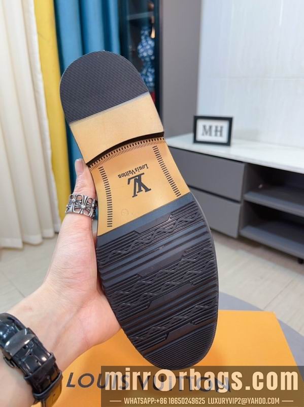 LV Replica Shoes LV sz38-44 mnf0171