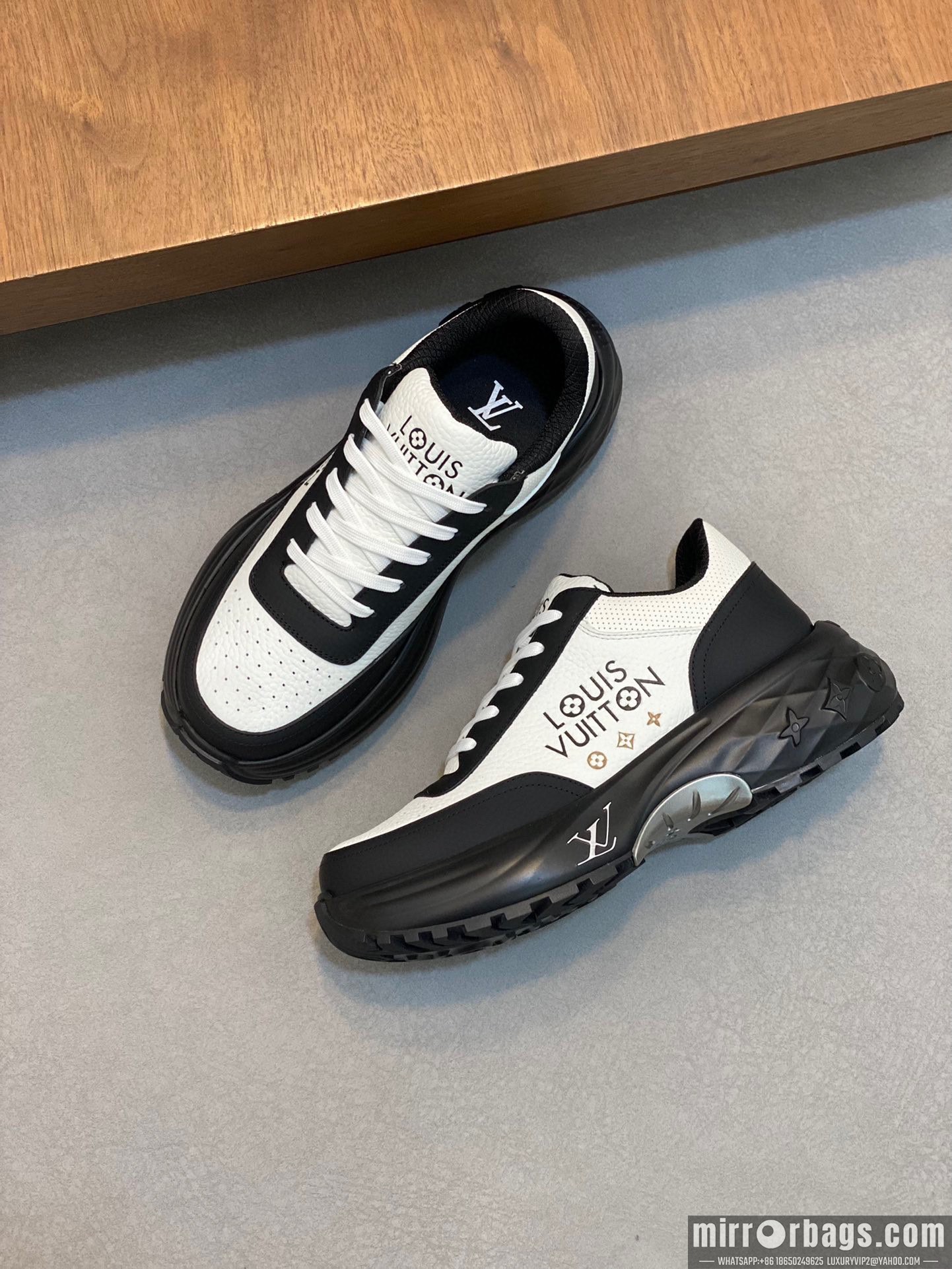 LV Replica Shoes LV sz38-45 h0924