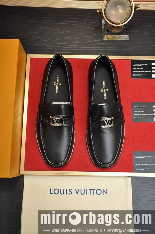 LV Replica Shoes LV sz38-45 mnf0327