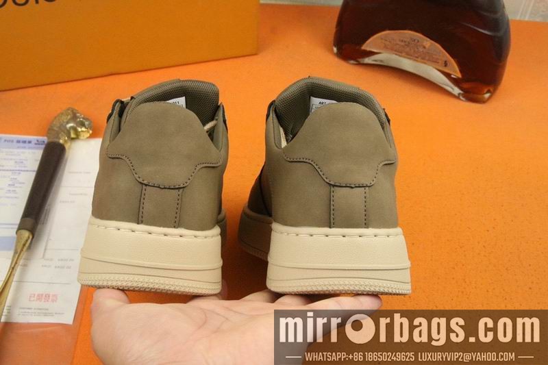 LV Replica Shoes LV sz38-43 mnf0167