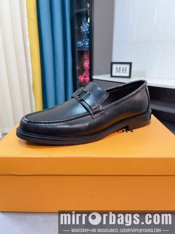 LV Replica Shoes LV sz38-44 mnf0330