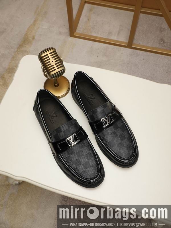 LV Replica Shoes LV sz38-44 mnf0550