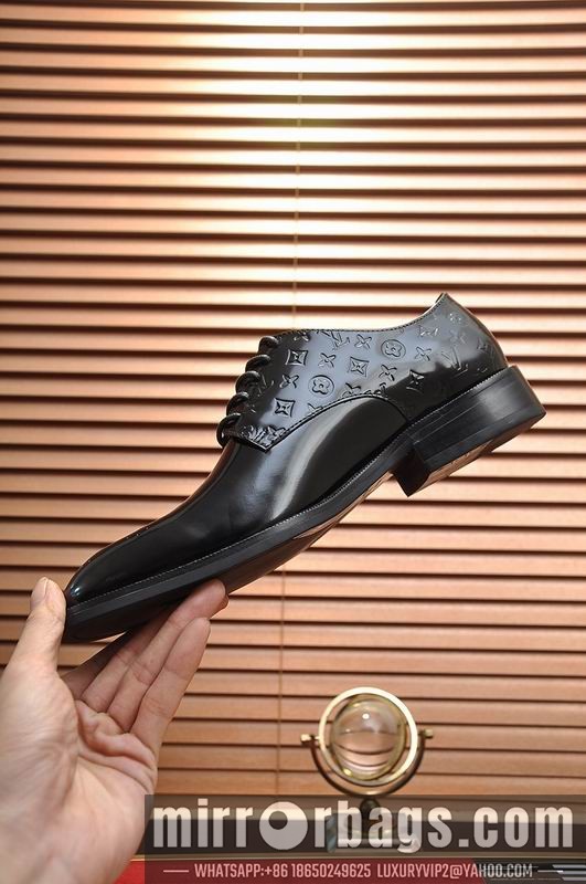 LV Replica Shoes LV sz38-45 mnf0534