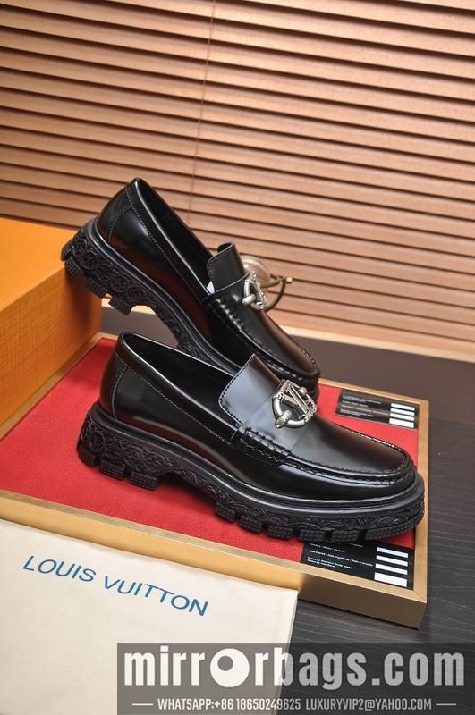 LV Replica Shoes LV sz38-45 mnf0618
